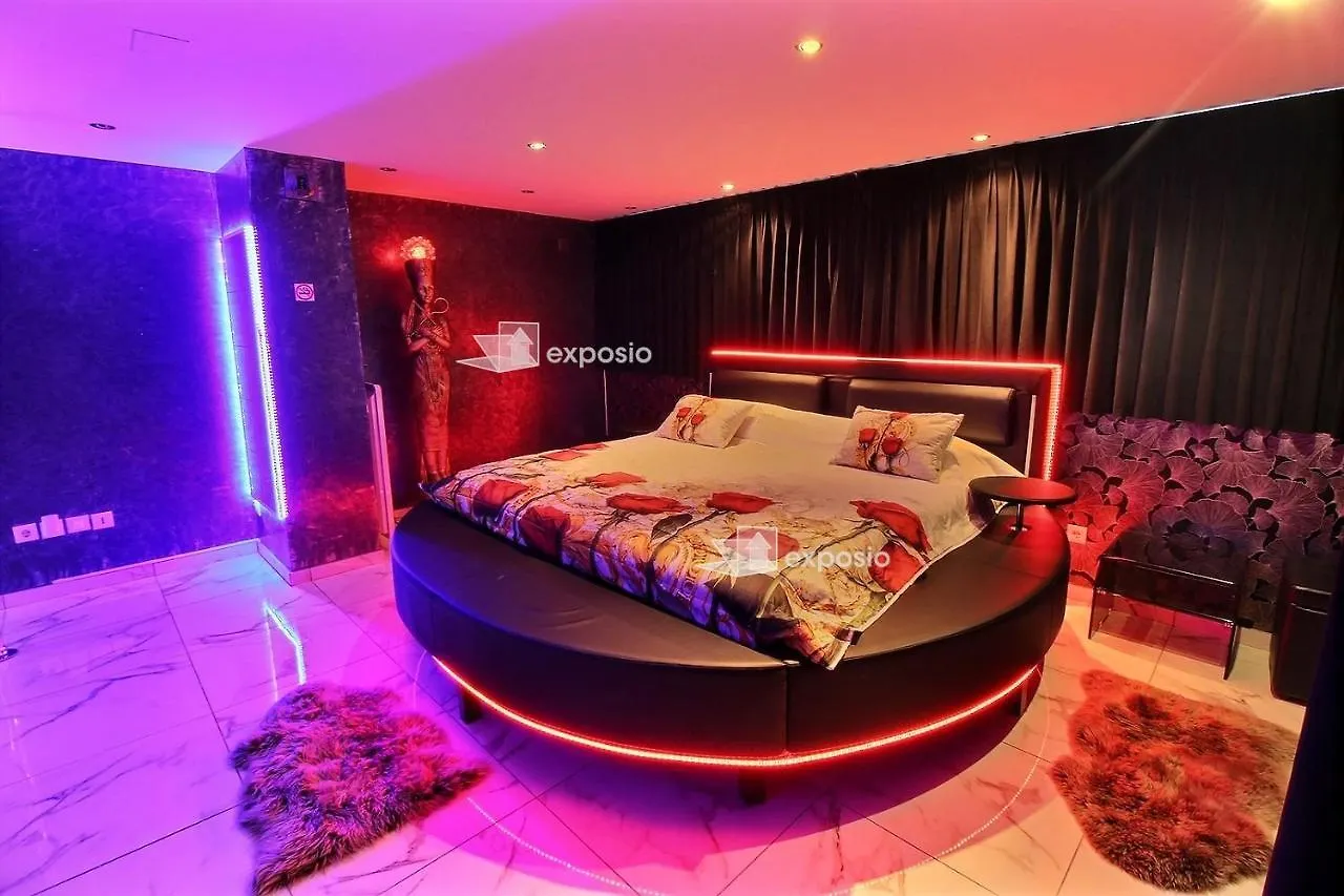 Ravissante Love-Room Avec Jacuzzi Grenoble